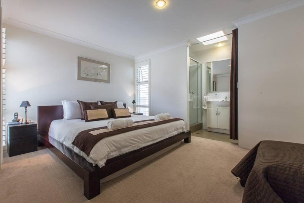 Beach View Apartment In Cottesloe 珀斯 外观 照片
