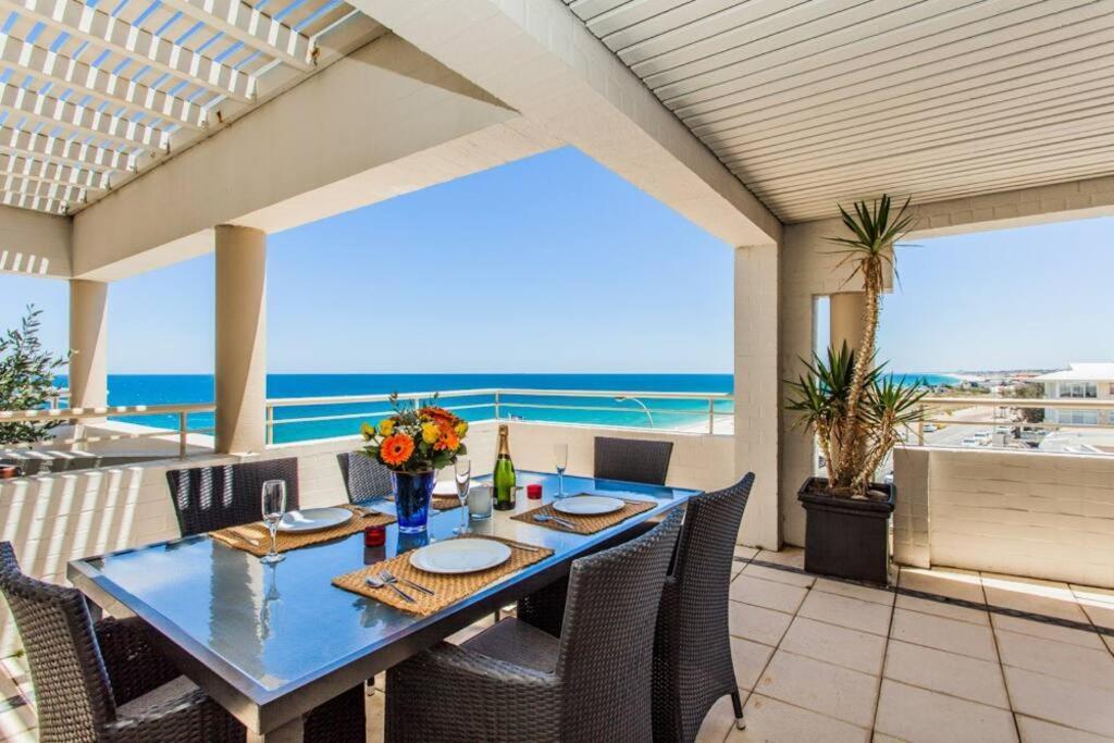 Beach View Apartment In Cottesloe 珀斯 外观 照片